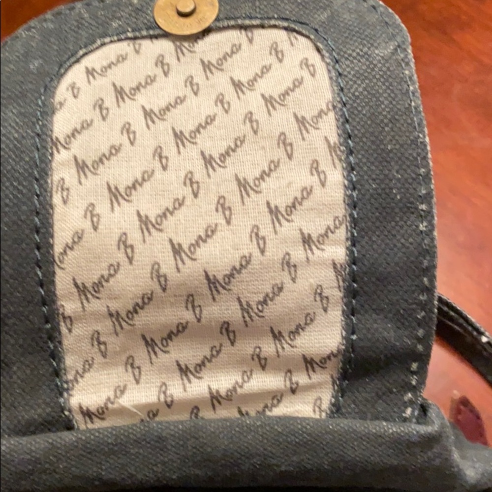 Purse - Picture 2 of 2